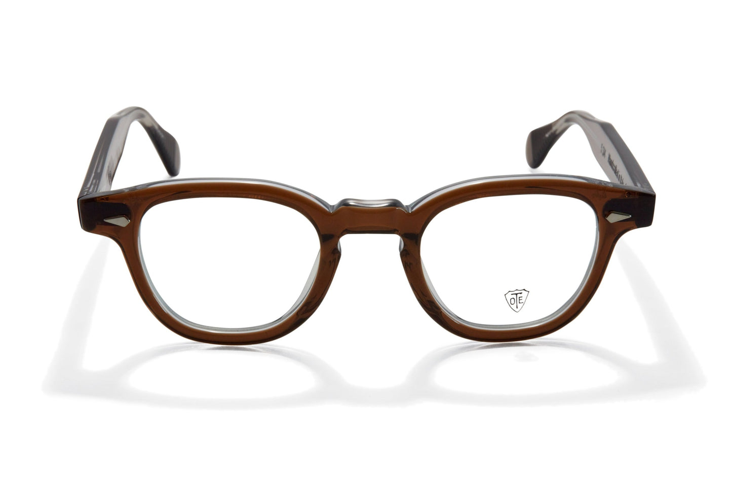A front view of the smoke brown Arnel frame—the classic eyeglasses.