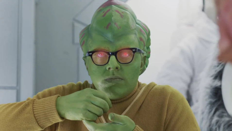 Alien Avocado Man in Superbowl XVI – Countdown 2016